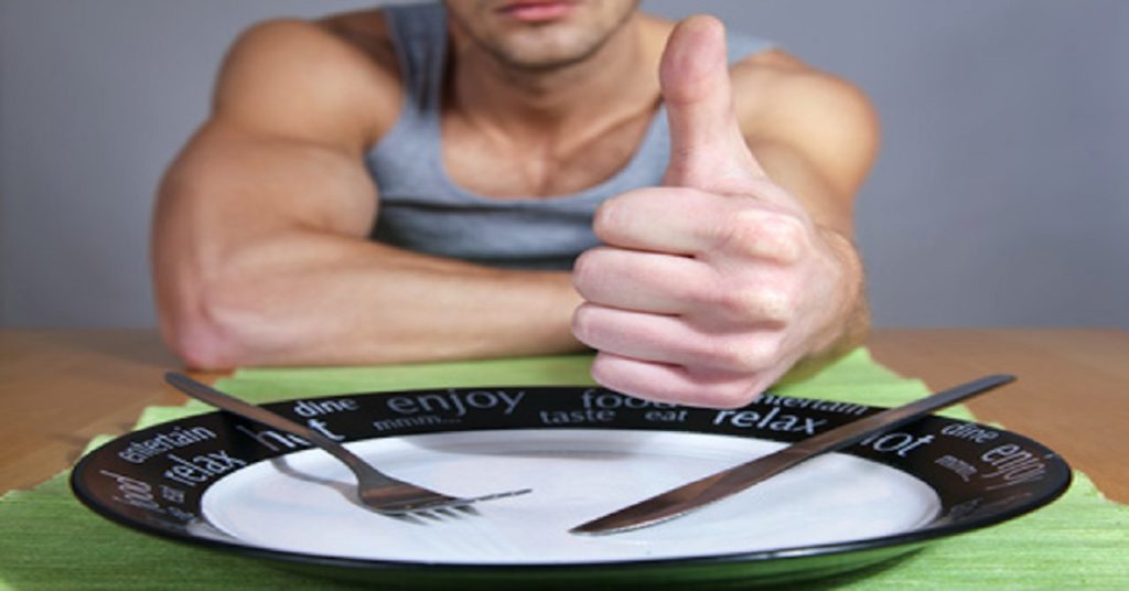Should You Eat Before Bed Or Not The Elite Trainer