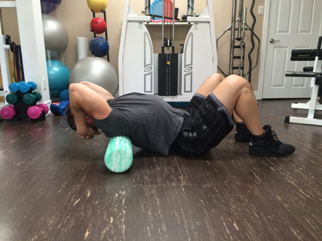 thoracic extensions on the foam roller